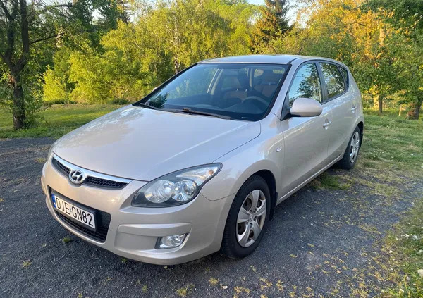 dolnośląskie Hyundai I30 cena 10500 przebieg: 213000, rok produkcji 2009 z Rychwał